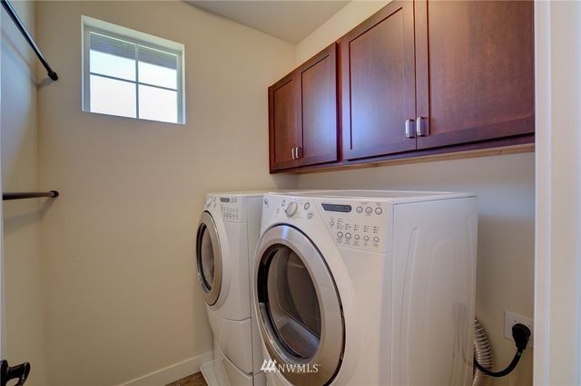 $357,500 | 13914 North Point Circle, Unit E, Mill Creek, WA 98012