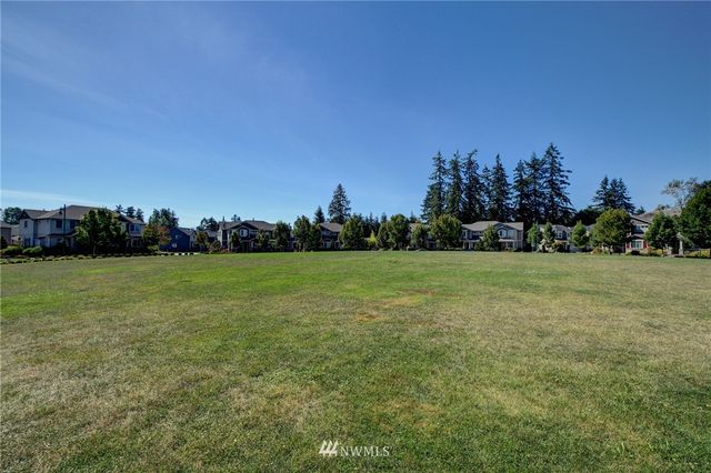 $357,500 | 13914 North Point Circle, Unit E, Mill Creek, WA 98012