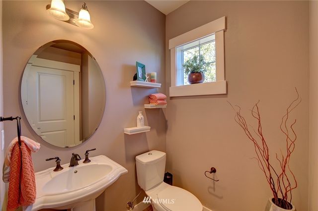 $357,500 | 13914 North Point Circle, Unit E, Mill Creek, WA 98012