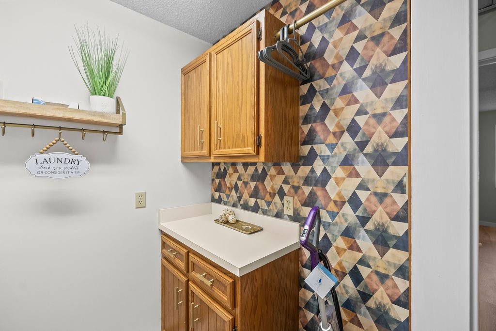 1433 Masters Lane Decatur, IL 62521 - Photo 22 of 41 Gallery Image 22