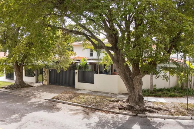 $2,700,000 | 360 Southwest 28th Road, Miami, FL 33129