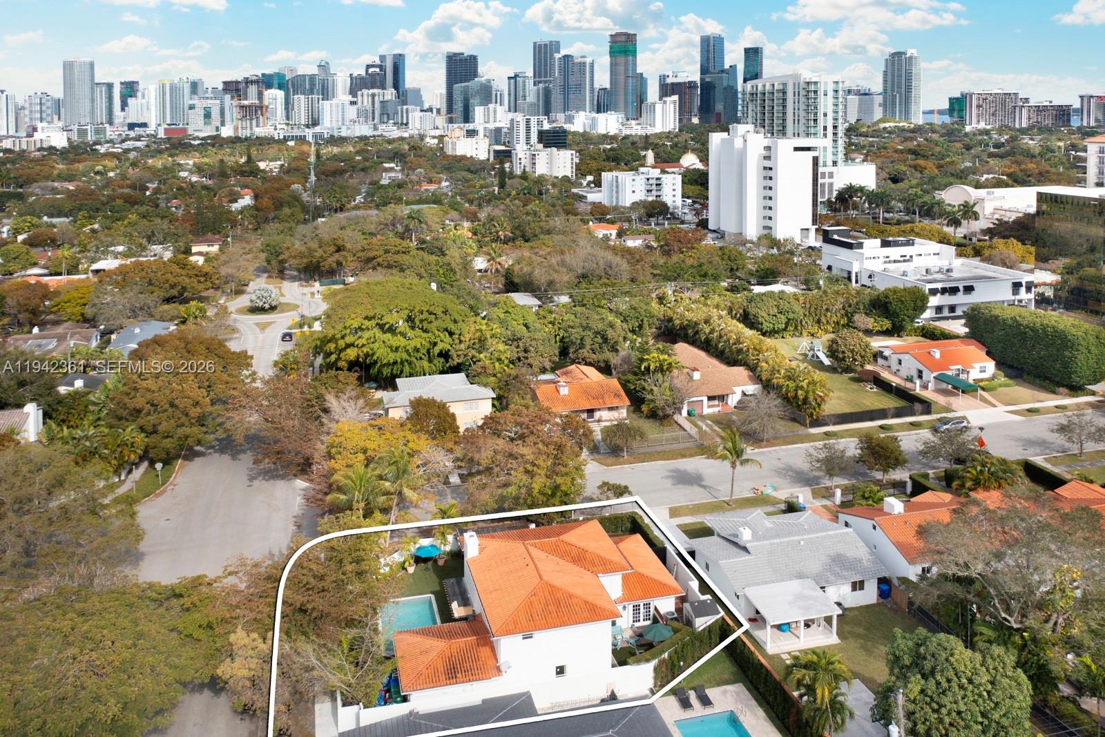 360 Southwest 28th Road Miami, FL 33129 - Photo 29 of 31 a view of a city