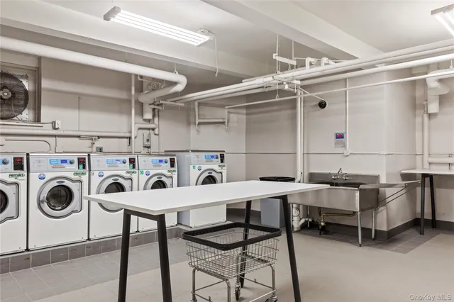 $3,295 | 73-12 35th Avenue, Unit E21 | Jackson Heights