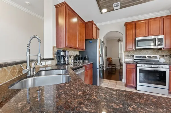 $390,000 | 2047 Brodie Lane, Conroe, TX 77301