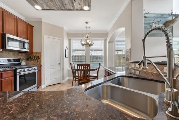 $390,000 | 2047 Brodie Lane, Conroe, TX 77301