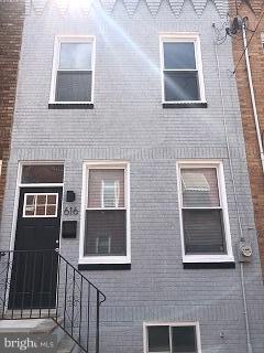 616 Gerritt Street Philadelphia, PA 19147 - Photo 1 of 25