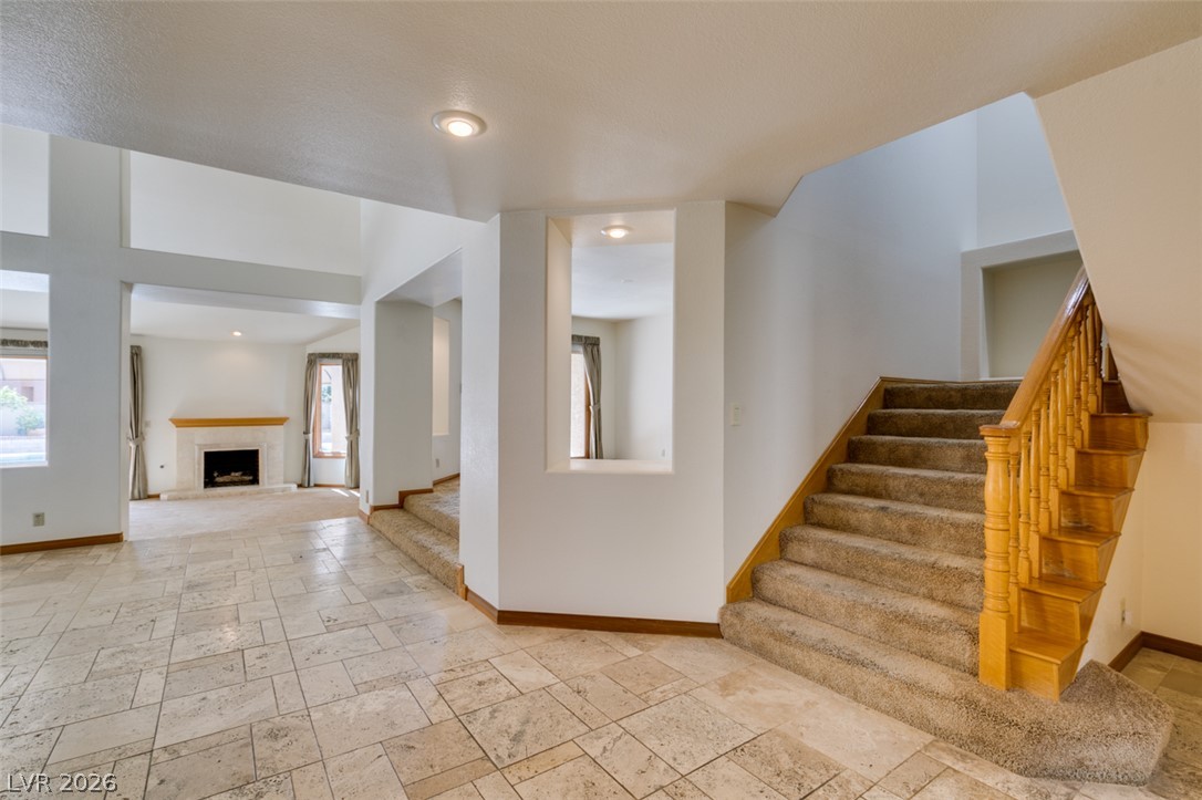 7647 Boca Raton Drive Las Vegas, NV 89113 - Photo 5 of 33 Gallery Image 5
