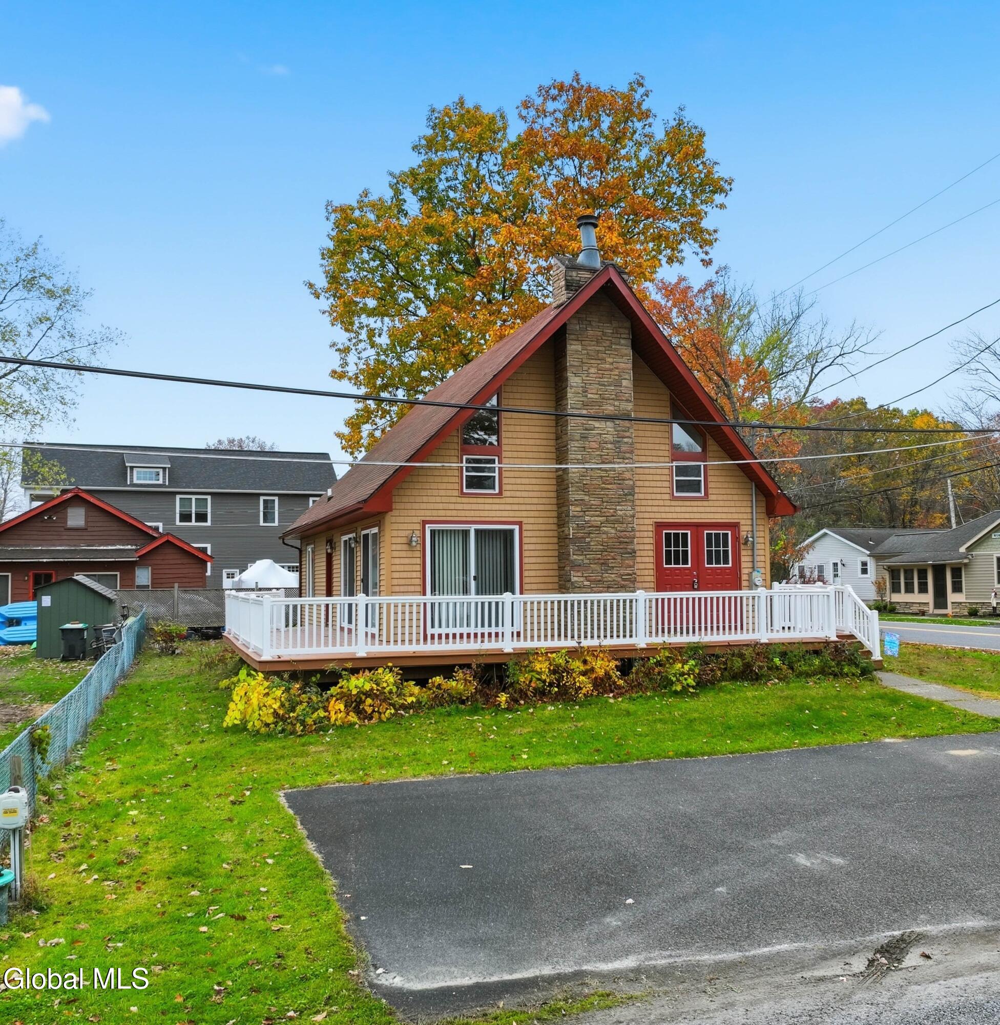 4175 Silver Beach Road Malta, NY 12020 - Photo 2 of 31 1