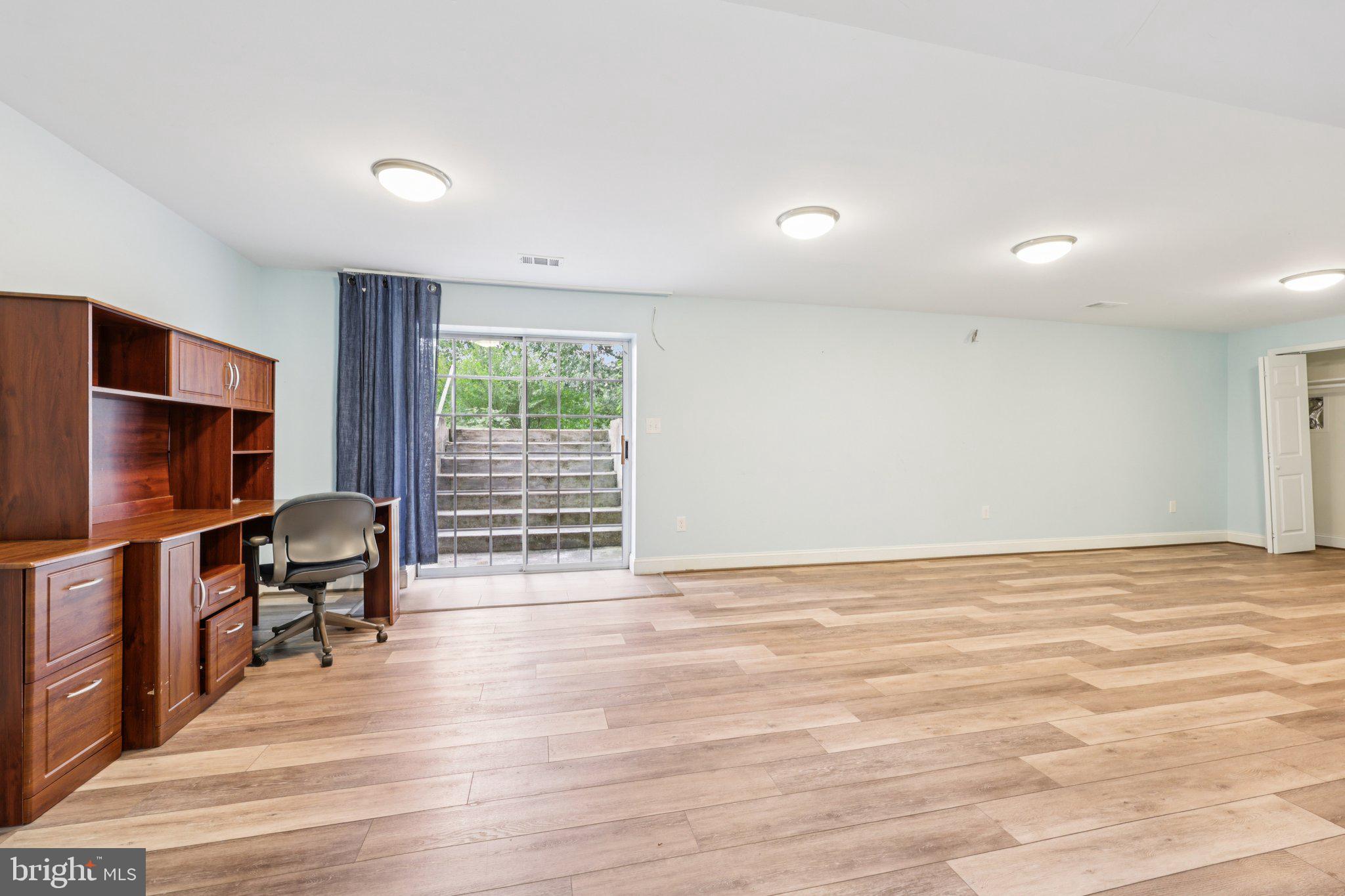 10457 Pineview Road Manassas, VA 20111 - Photo 32 of 55 Recreational Room