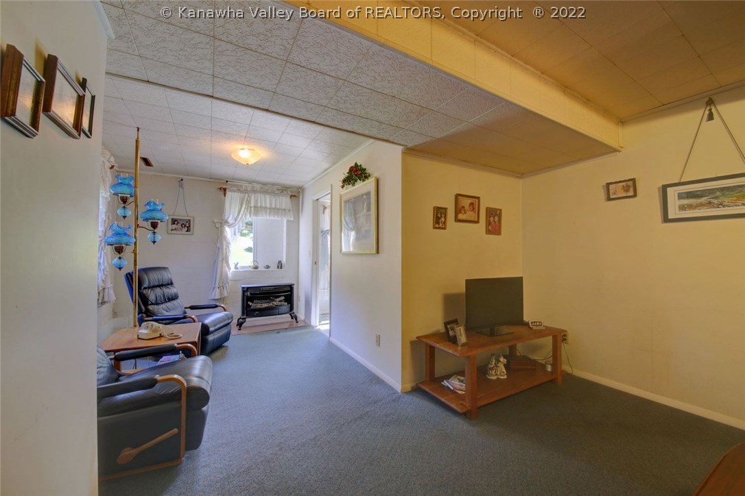4156 Lower Falls Road St. Albans, WV 25177 - Photo 22 of 28 Gallery Image 22