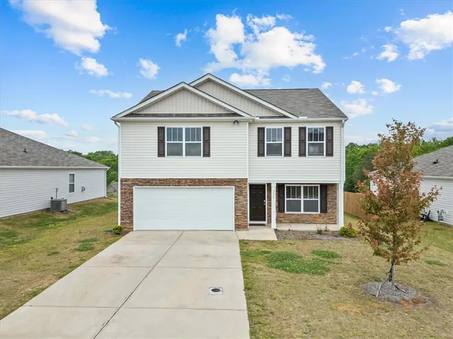 $334,999 | 235 Millhone Way, Pendleton, SC 29670