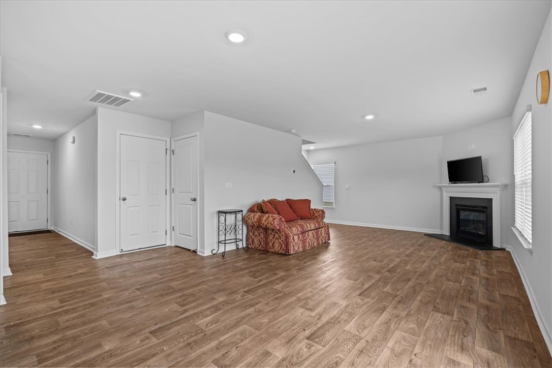 235 Millhone Way Pendleton, SC 29670 - Photo 4 of 35