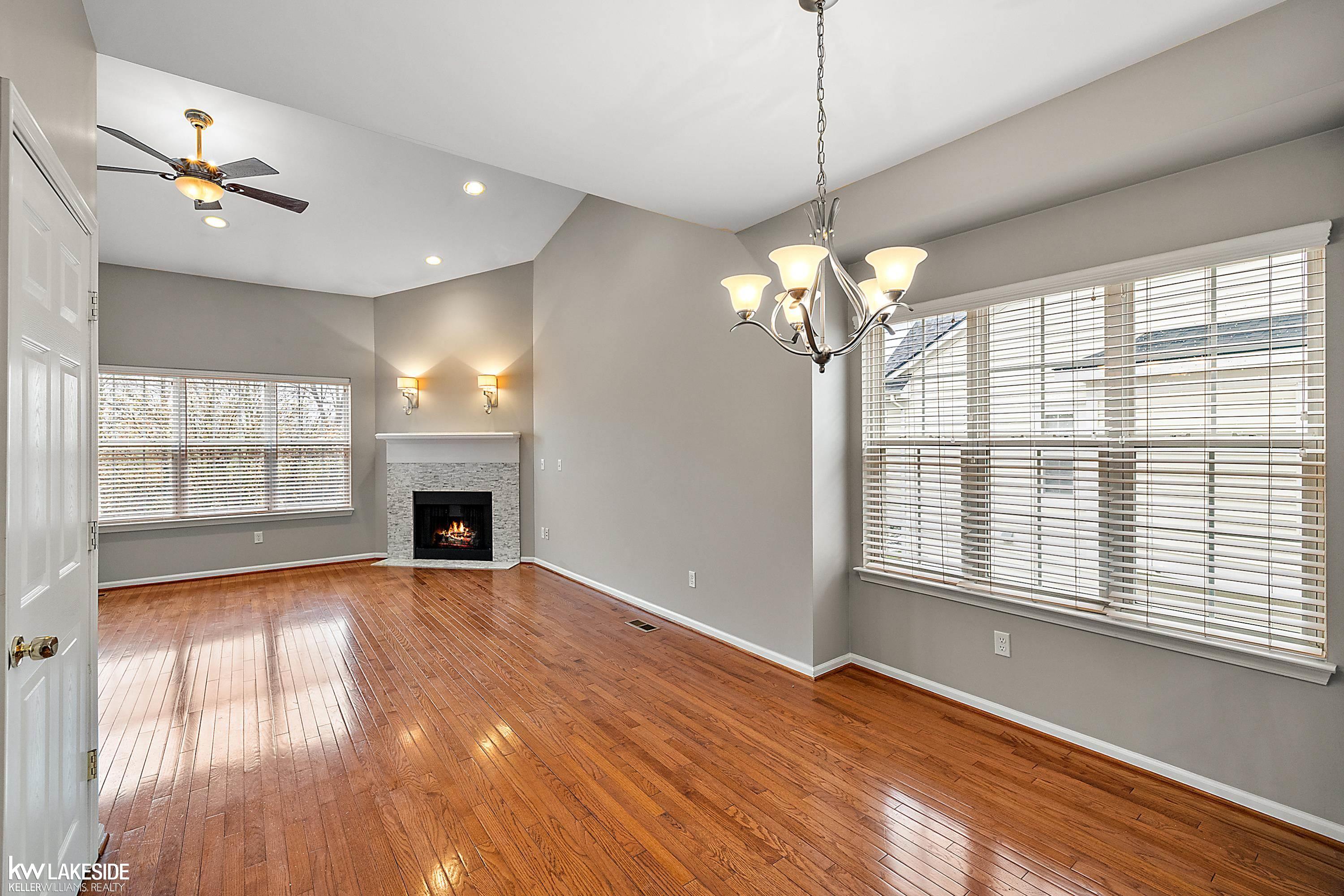 747 East Bluff Court Rochester Hills, MI 48306 - Photo 23 of 79