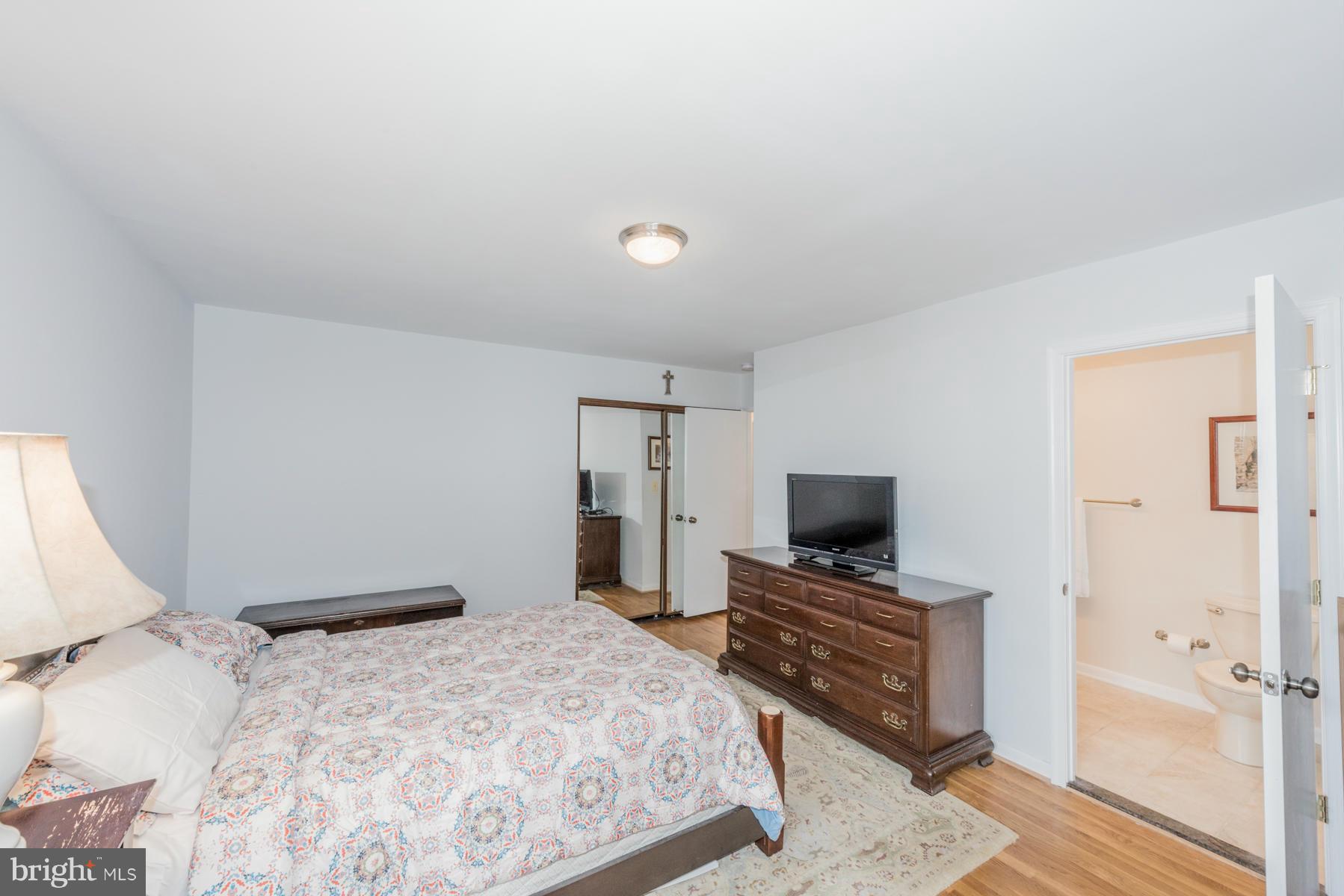 10145 Charington Road Cockeysville, MD 21030 - Photo 14 of 30 Master with Bath