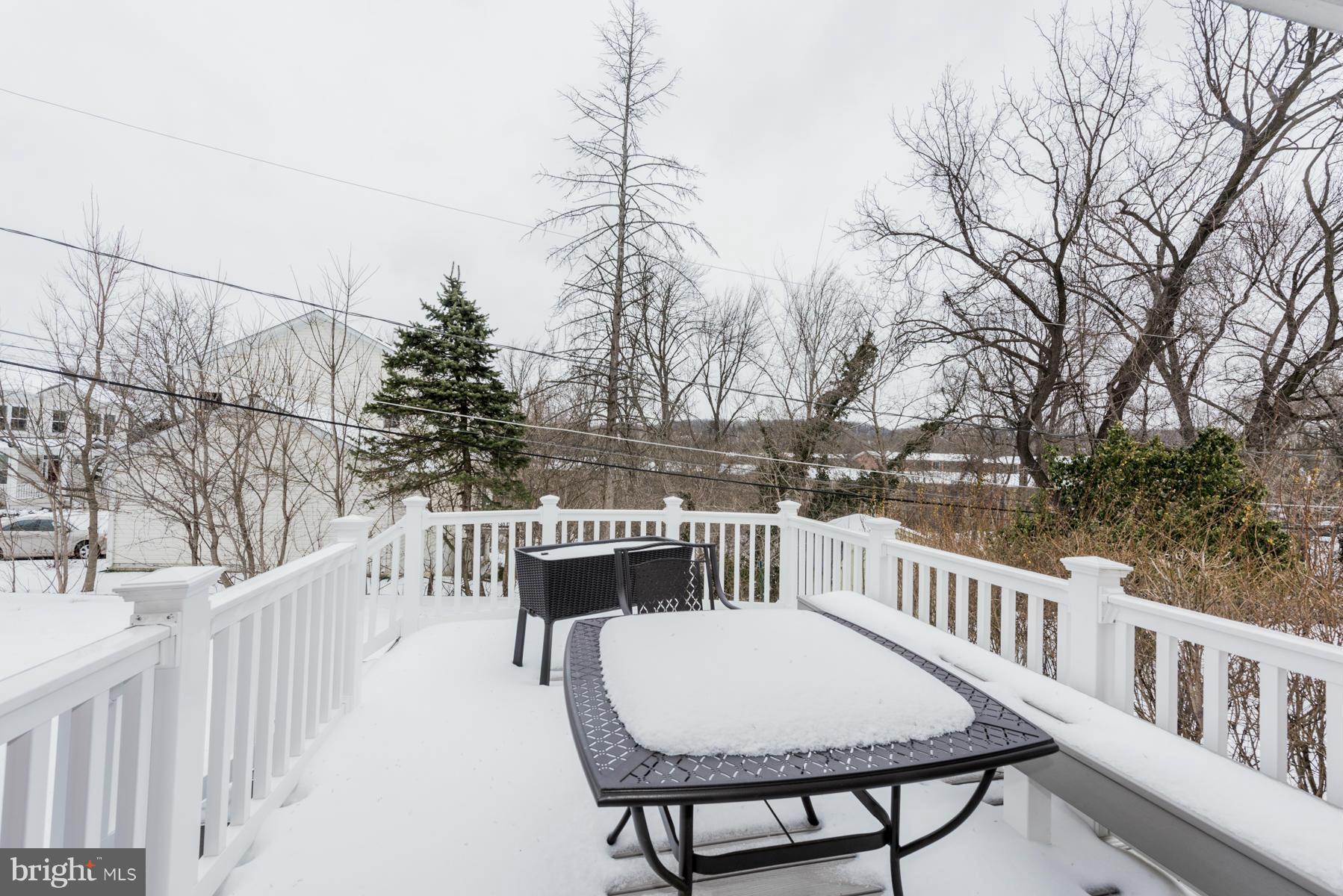 10145 Charington Road Cockeysville, MD 21030 - Photo 27 of 30 Deck off dining area