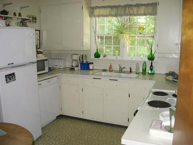 36 Bayberry Road Rotterdam, NY 12306 - Photo 3 of 7 Photo 3