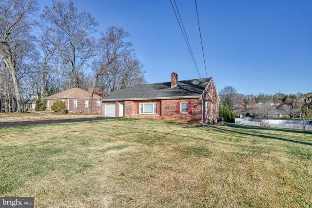 $420,000 | 17 Charles Avenue, Stewartstown, PA 17363