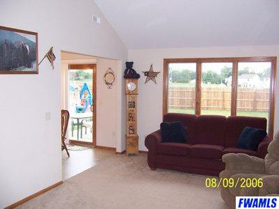 340 Depot Crossing Waterloo, IN 46793 - Photo 6 of 9 Gallery Image 6