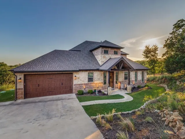 $1,425,000 | 165 Cote D Azur, Chico, TX 76431