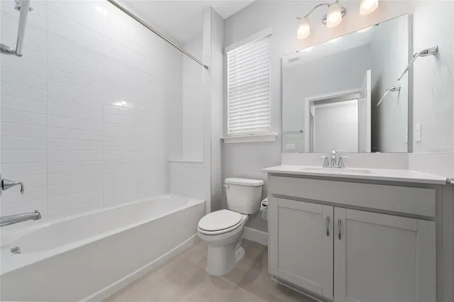 $588,990 | 4836 Shady Pnes Drive, St. Cloud, FL 34772