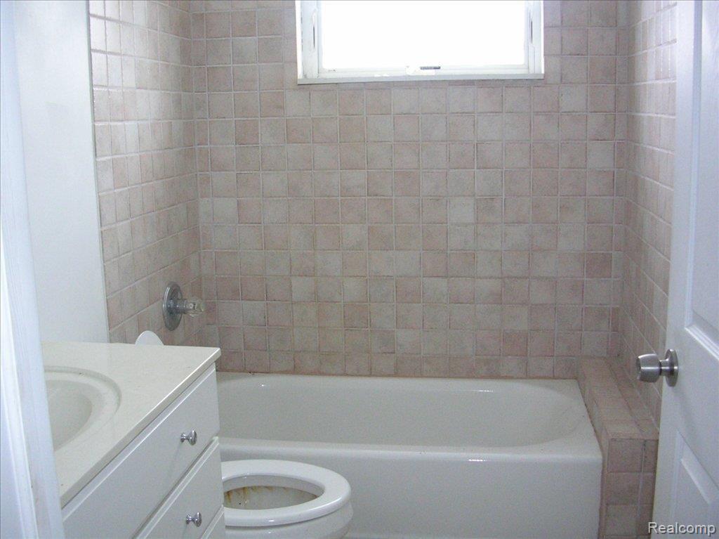 5890 Bowers Road Imlay City, MI 48444 - Photo 6 of 12 DSCN7931