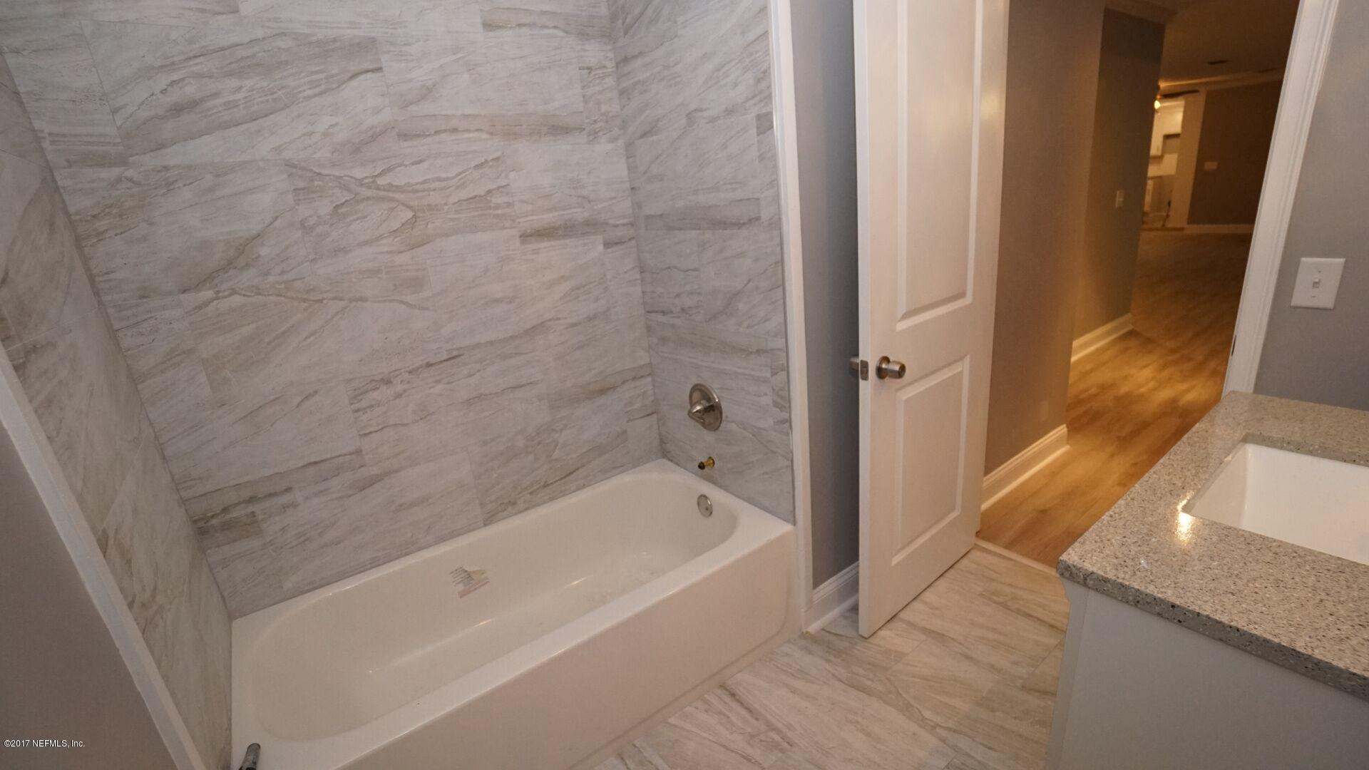 1246 Alderman Road East Jacksonville, FL 32211 - Photo 3 of 19 al3