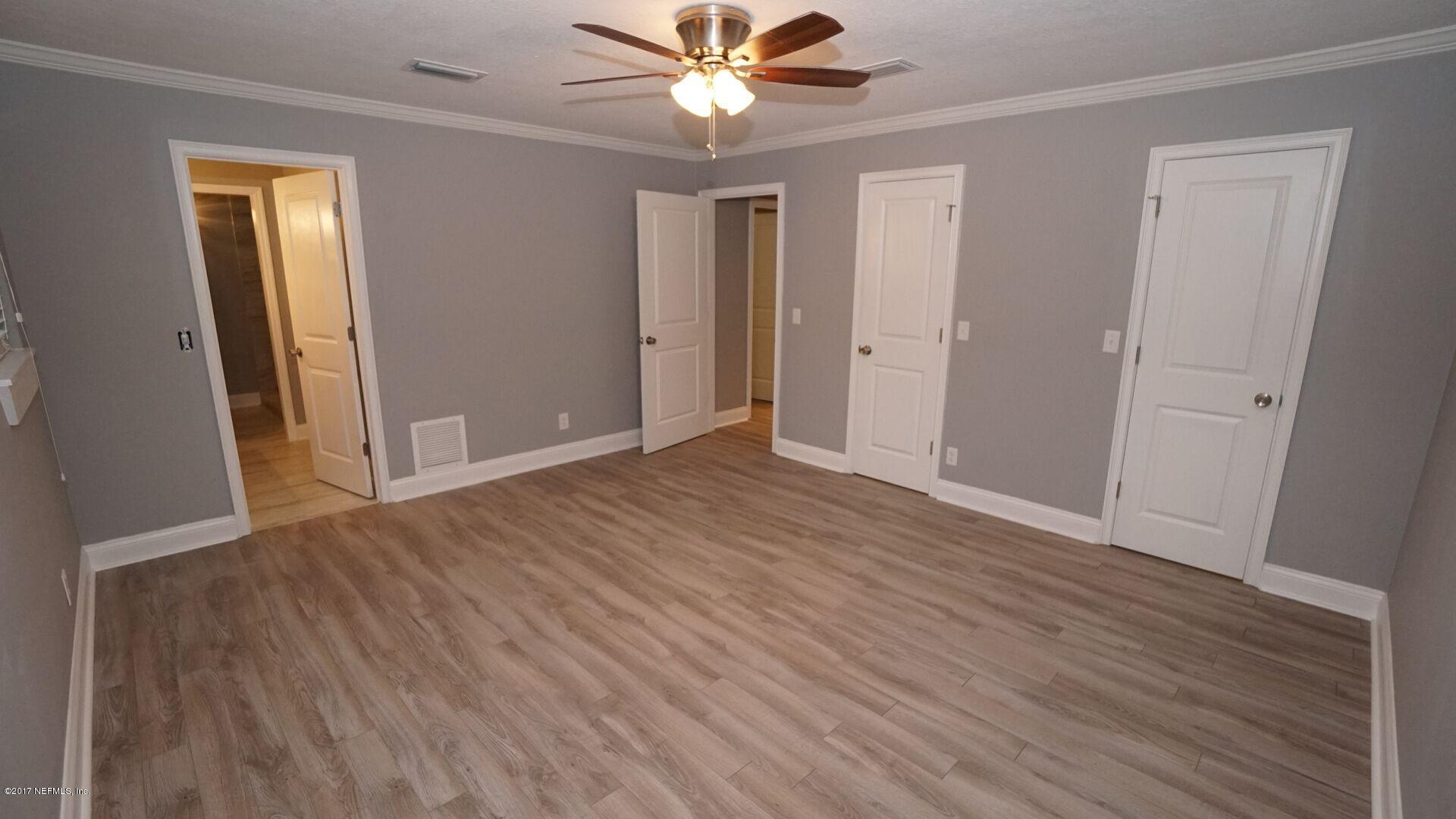 1246 Alderman Road East Jacksonville, FL 32211 - Photo 9 of 19 al9