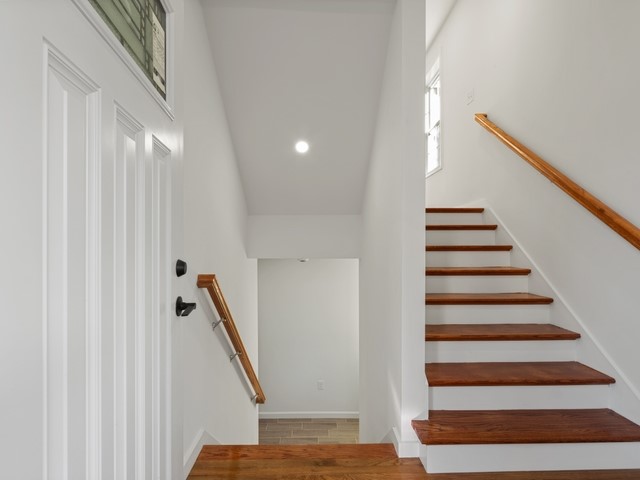 24 St James Street, Unit 1 Providence, RI 02907 - Photo 9 of 20
