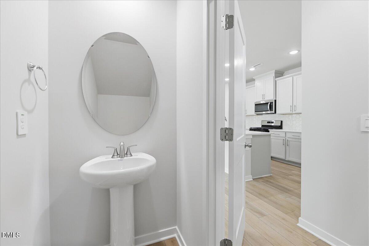 1432 Hatteras Road Durham, NC 27703 - Photo 20 of 45 20-8Y3A9636