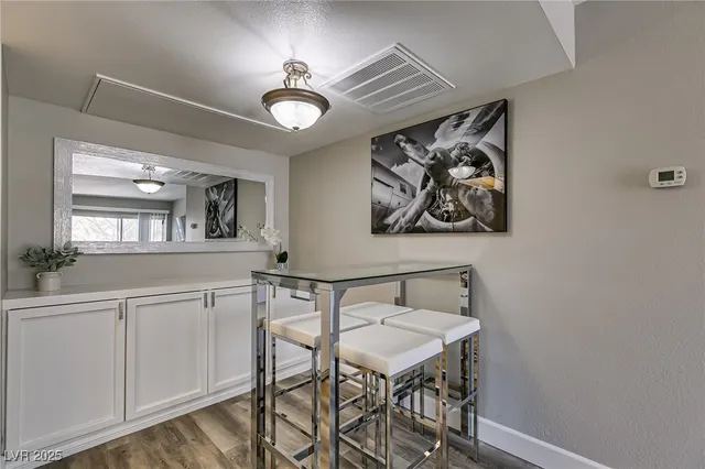 $1,699 | 8070 West Russell Road, Unit 2136, Las Vegas, NV 89113