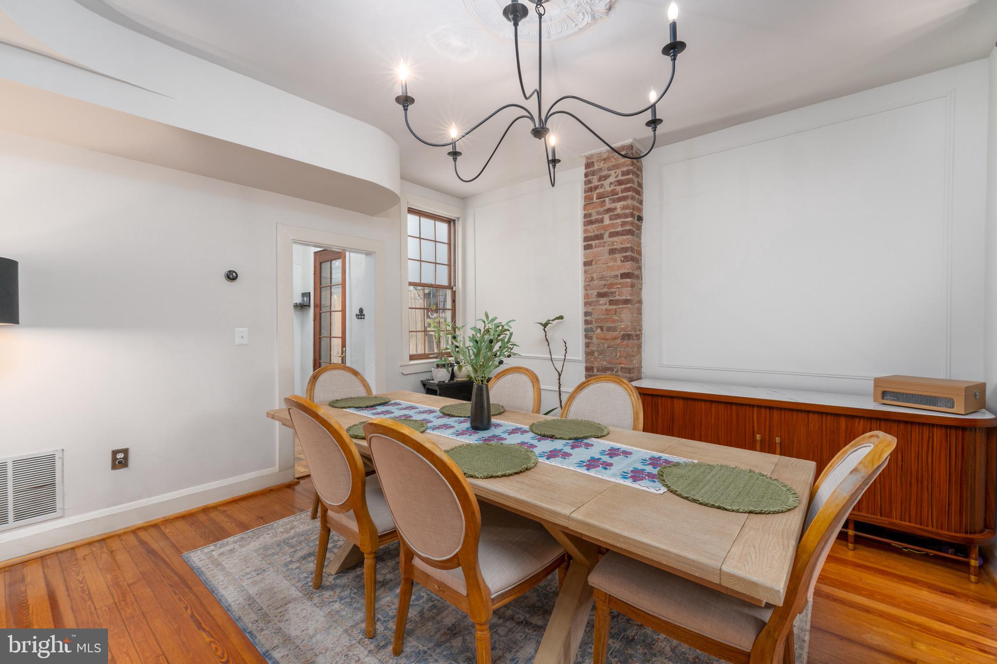 521 South Ann Street Baltimore, MD 21231 - Photo 6 of 30