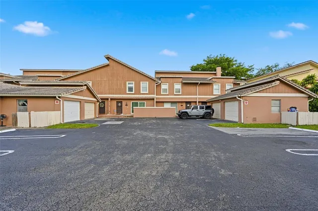 a house view with a outdoor space
