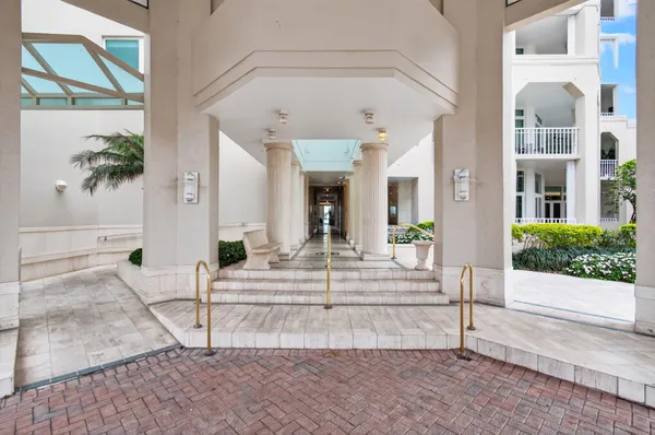 $11,900 | 300 Southeast 5th Avenue, Unit 2160, Boca Raton, FL 33432