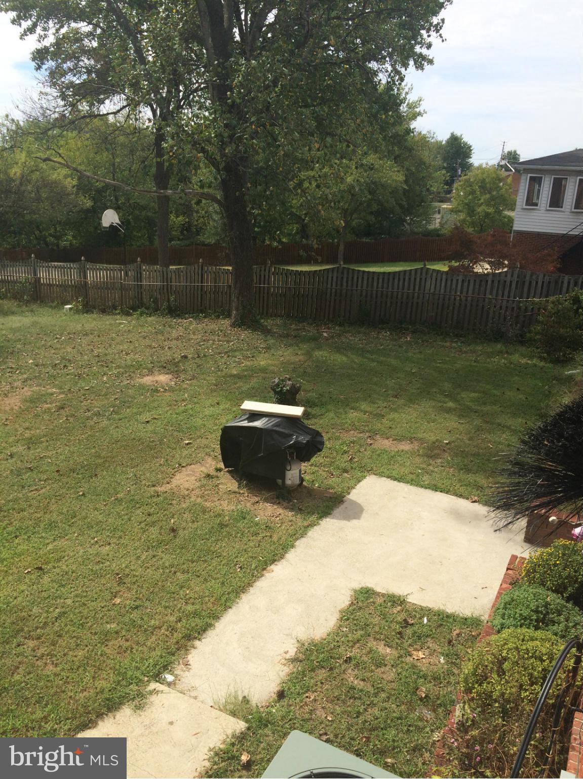 1813 Brierfield Road Oxon Hill, MD 20745 - Photo 14 of 20 Exterior (Rear)