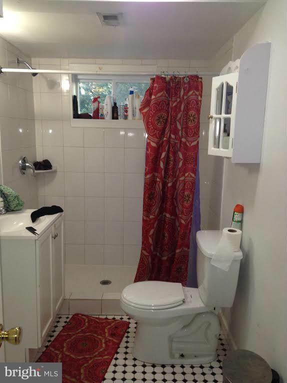 1813 Brierfield Road Oxon Hill, MD 20745 - Photo 20 of 20 Bath
