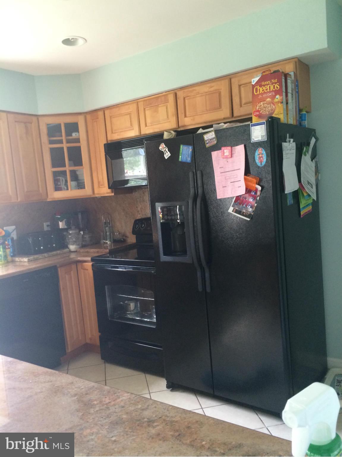 1813 Brierfield Road Oxon Hill, MD 20745 - Photo 8 of 20 Kitchen