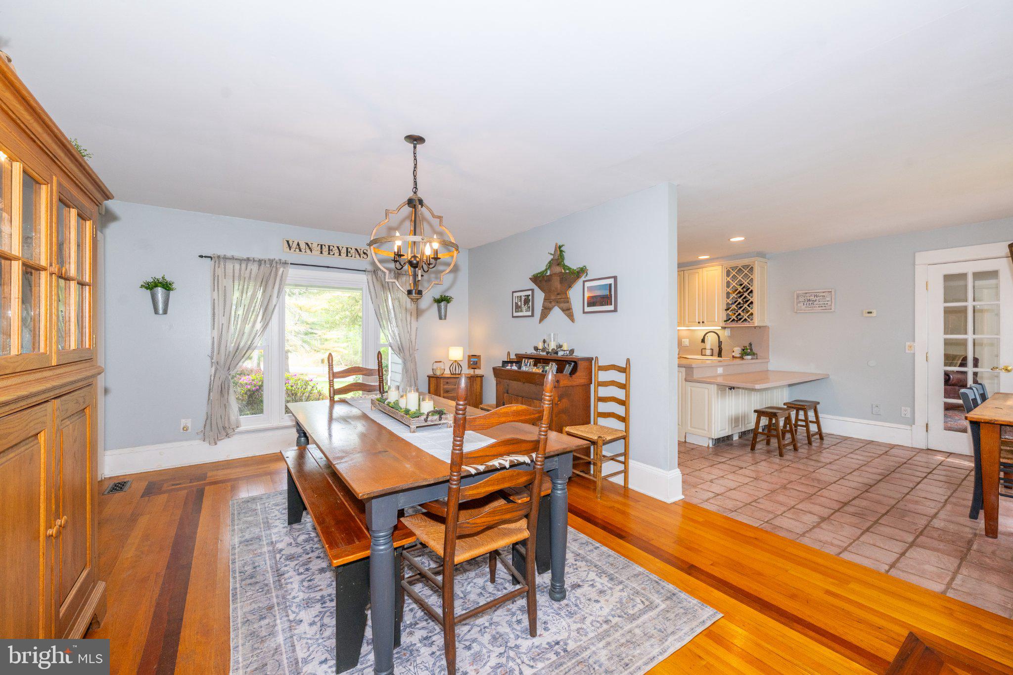 1 W Road Boonton, NJ 07005 - Photo 30 of 45 Charming dining space with natural light.