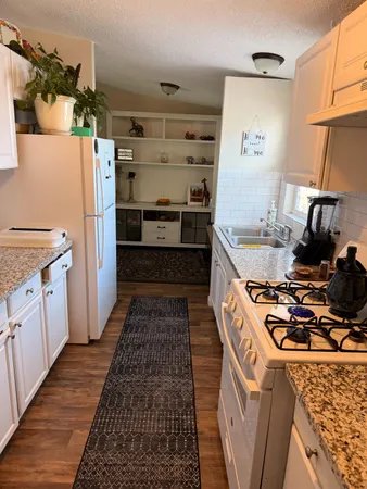 $119,000 | 2042 Tully Road, Unit 9, Hughson, CA 95326