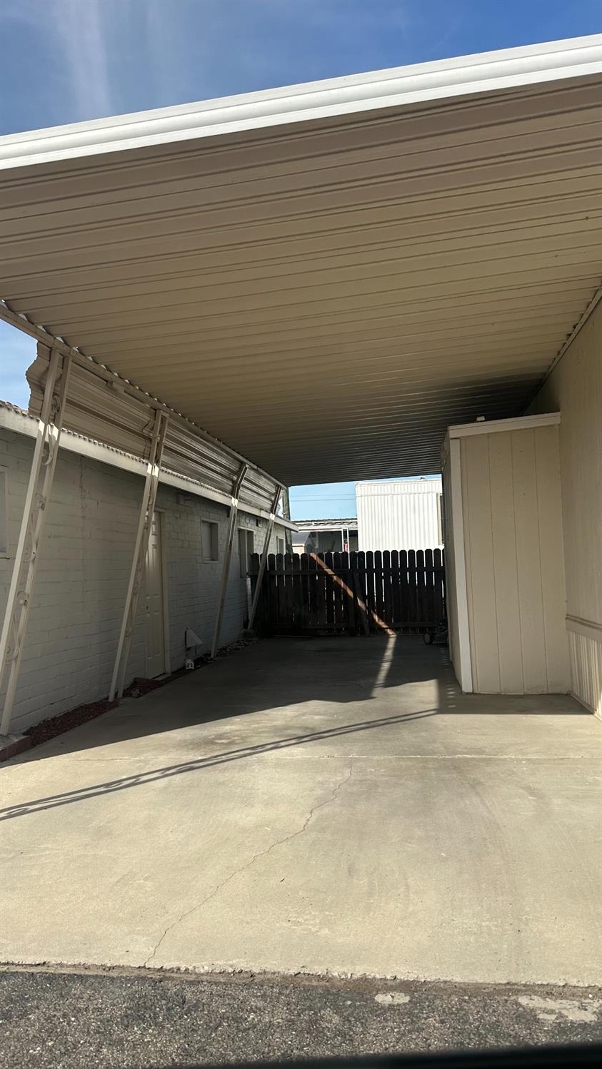 2042 Tully Road, Unit 9 Hughson, CA 95326 - Photo 3 of 32