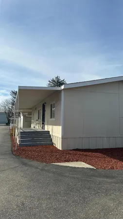 $119,000 | 2042 Tully Road, Unit 9, Hughson, CA 95326