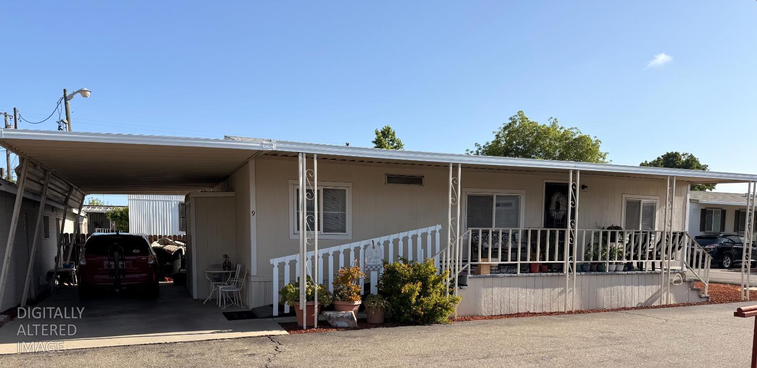2042 Tully Road, Unit 9 Hughson, CA 95326 - Photo 6 of 42