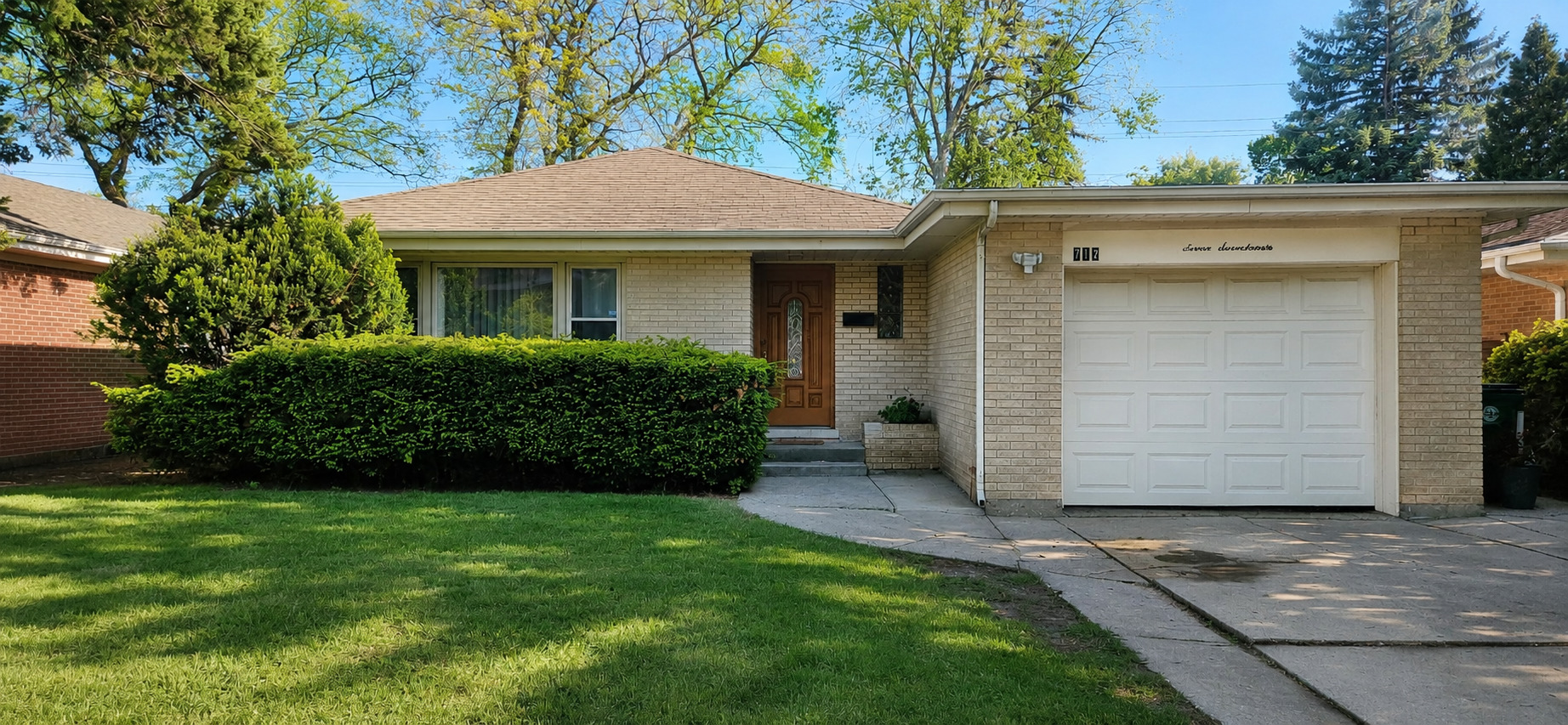 717 Oakton Street Park Ridge, IL 60068 - Photo 1 of 26