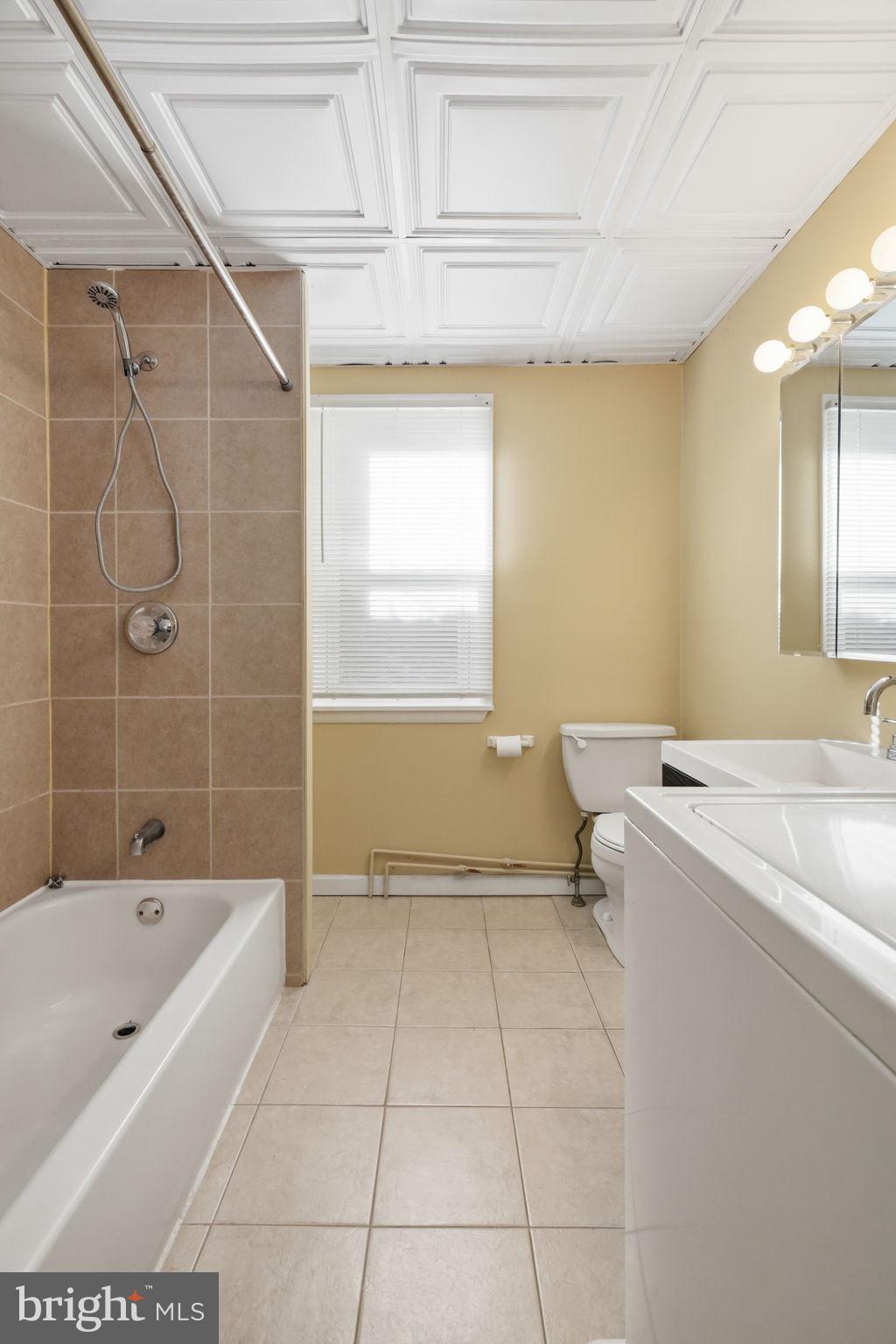 455 Fairmount Avenue Philadelphia, PA 19123 - Photo 38 of 67