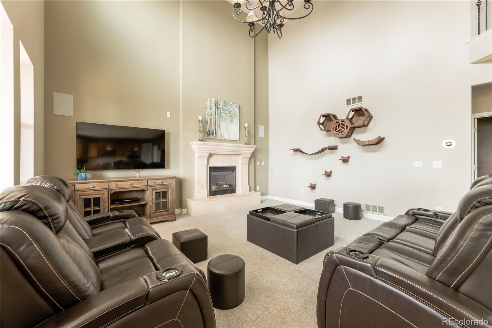 2552 Red Hawk Ridge Drive Castle Rock, CO 80109 - Photo 11 of 45