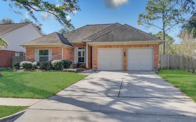 $2,300 | 14806 Flowerwood Drive, Houston, TX 77062