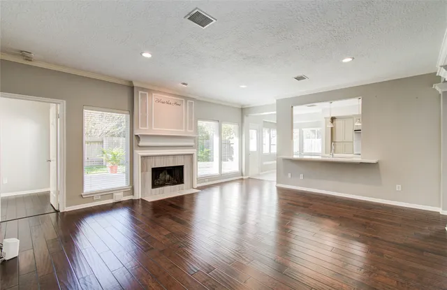 $2,300 | 14806 Flowerwood Drive, Houston, TX 77062