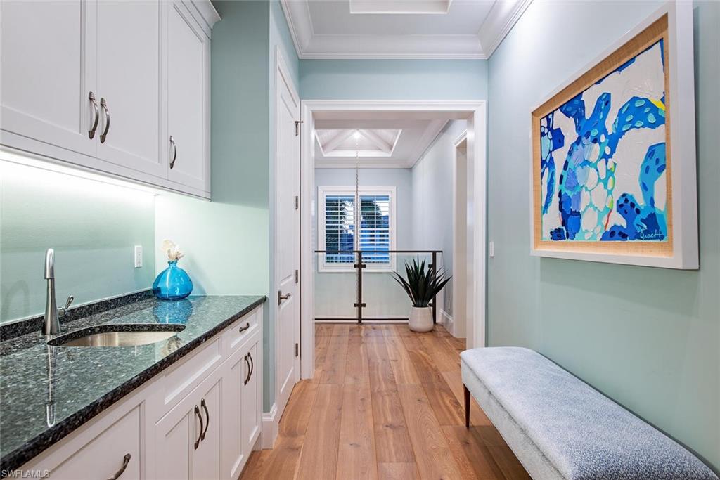 2135 Snook Drive Naples, FL 34102 - Photo 13 of 33