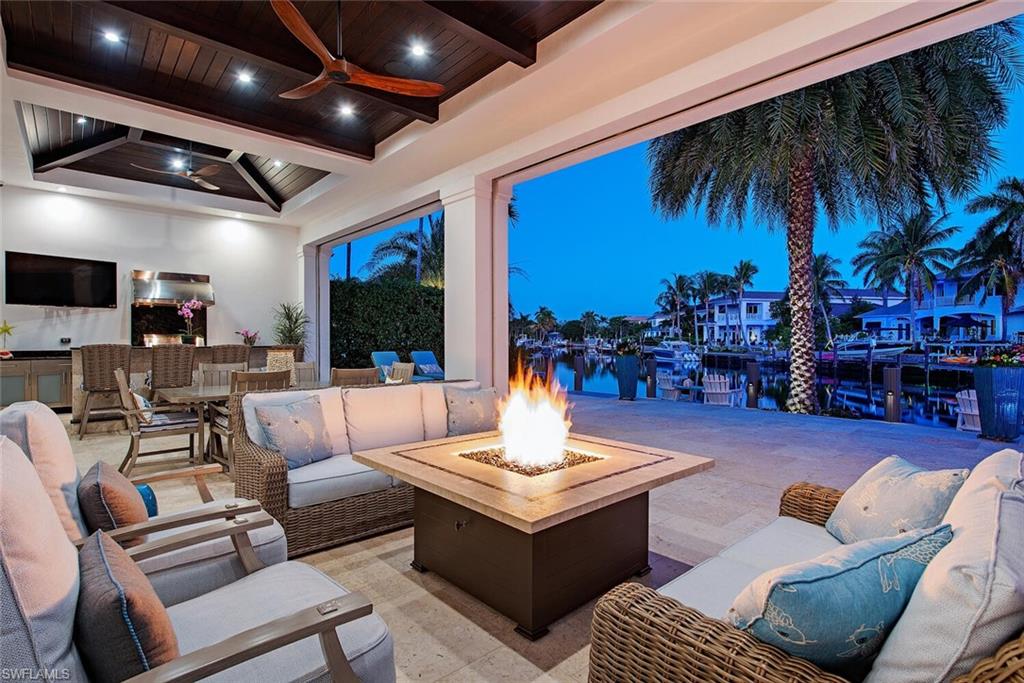 2135 Snook Drive Naples, FL 34102 - Photo 26 of 33