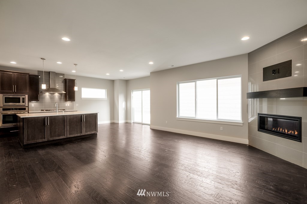 1226 199th Street Southeast, Unit ARV45 Bothell, WA 98012 - Photo 5 of 17 Gallery Image 5