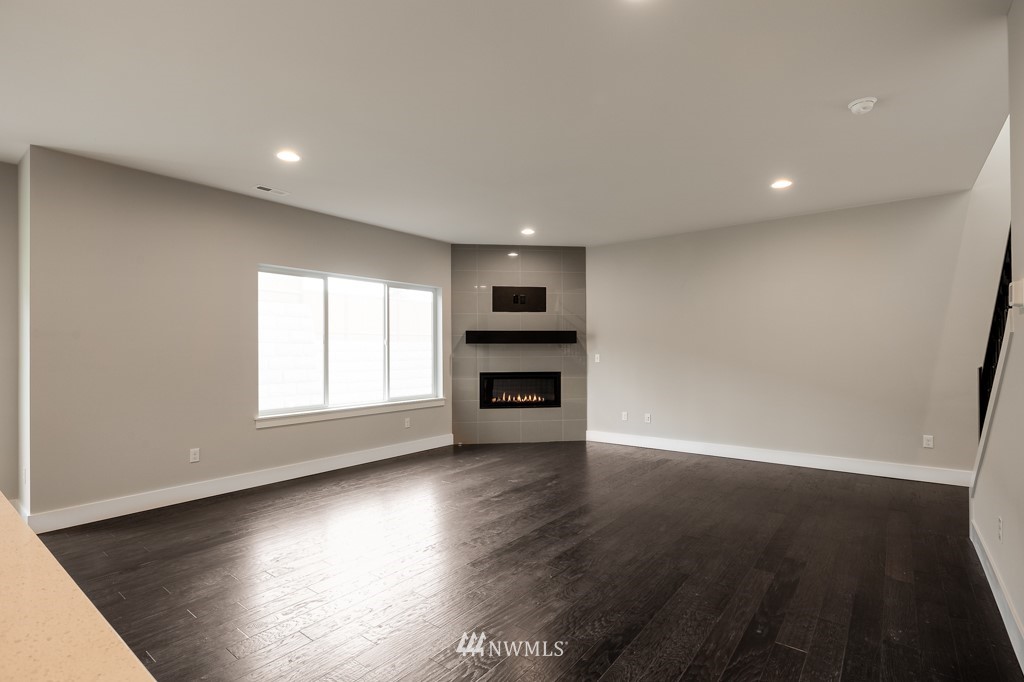 1226 199th Street Southeast, Unit ARV45 Bothell, WA 98012 - Photo 9 of 17 Gallery Image 9